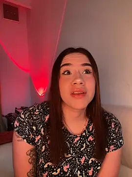 Im Valen Cute online show from November 12, 3:26 am