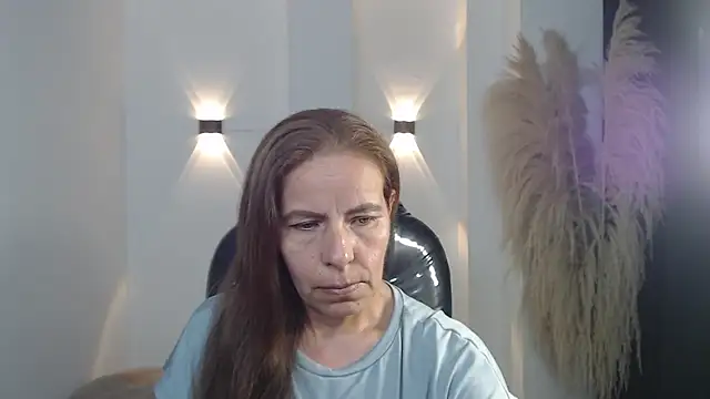 Milf karlye online show from January 6, 1:53 am