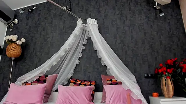 miss sophieX online show from September 24, 3:27 am