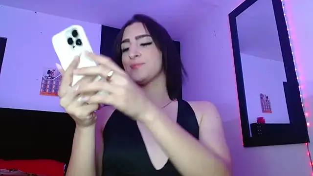 Triana Damelio online show from November 19, 6:41 pm