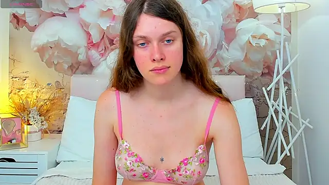 JaneBrowni online show from July 22, 12:17 pm