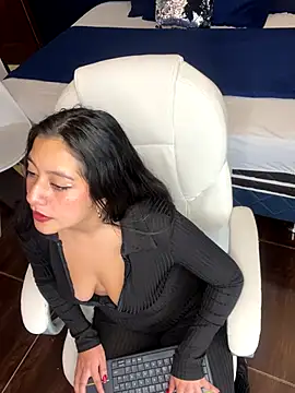 Paulis gh online show from November 15, 4:19 pm