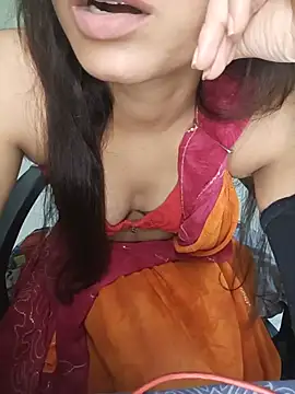 Hot  Mirchi online show from July 28, 3:21 pm