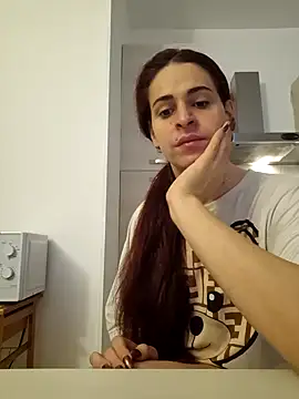 perla97 online show from October 26, 1:50 pm