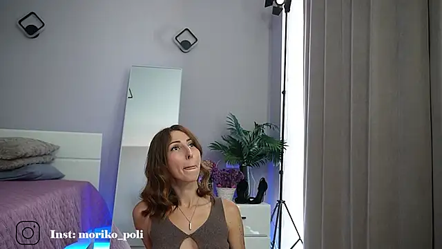  Moriko  online show from September 17, 8:01 am