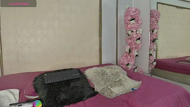 Roxxana-queen online show from July 23, 3:42 pm
