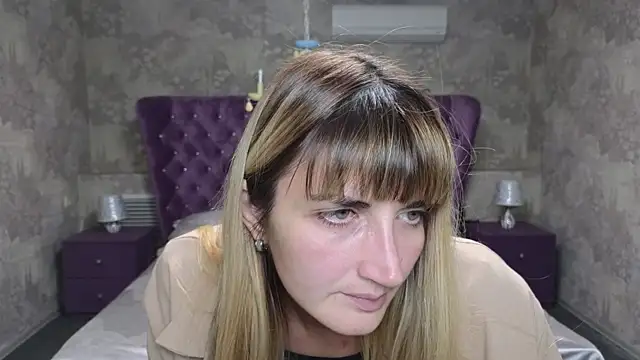 Snapshot of Nika_Kitten chatting on October 8, 6:56 pm Nika Kitten online show from October 8, 6:56 pm