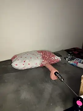 Merve gl online show from November 6, 9:42 pm