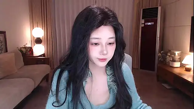 sweateanv  online show from February 24, 12:48 pm