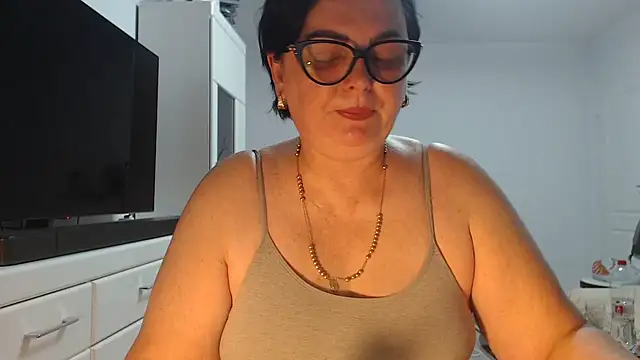 Amandamuller1982 online show from July 2, 1:05 am
