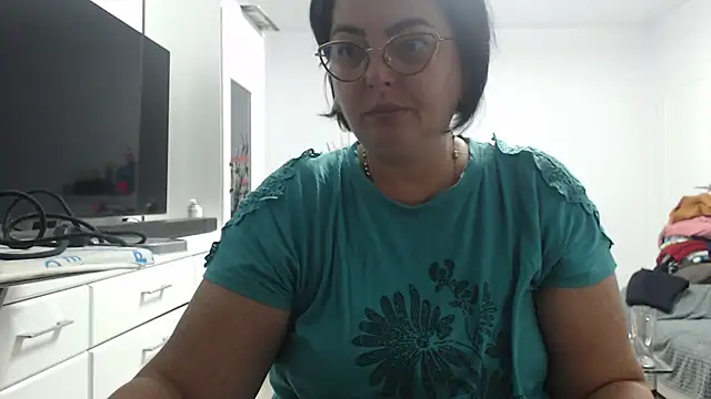 Amandamuller1982 online show from October 10, 10:36 pm