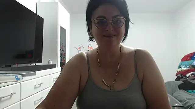 Amandamuller1982 online show from September 11, 11:16 pm