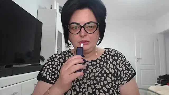 Amandamuller1982 online show from July 7, 1:47 pm