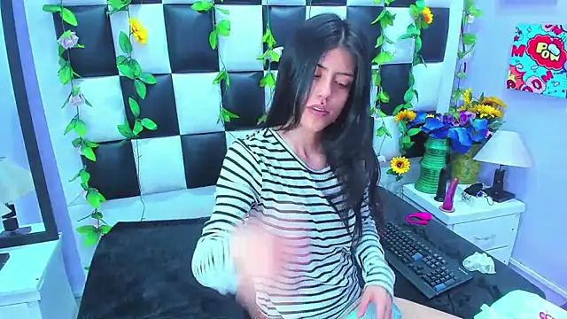 Morgana Smit online show from September 17, 1:42 pm