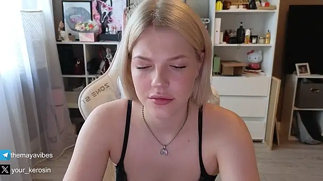 Maya Rave online show from June 13, 4:10 am