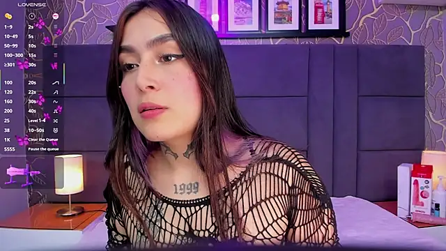 elodie walker online show from October 25, 10:27 pm