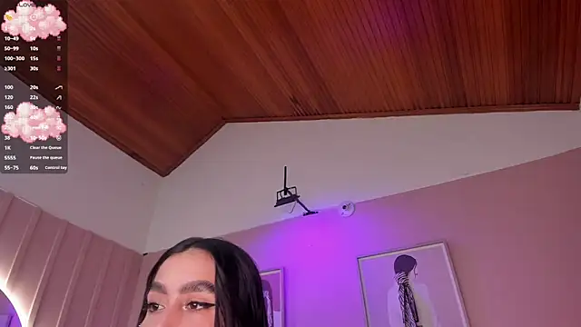 elodie walker online show from April 29, 2:09 pm