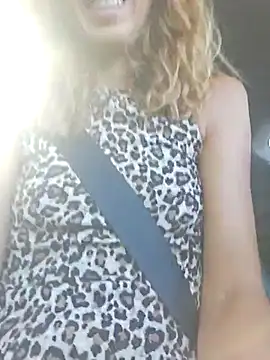 Sexyadventuregirl online show from August 4, 6:19 am