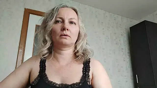 EdithManning online show from July 20, 11:34 am