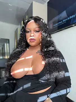 Naughty-Mel online show from July 18, 8:28 am
