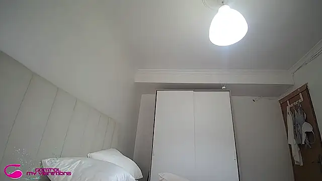 arielfreedomsex online show from December 4, 9:37 pm