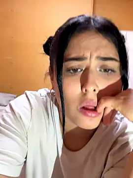 Charlotte bad online show from November 25, 1:24 pm