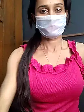 Oleevia online show from February 7, 10:30 am