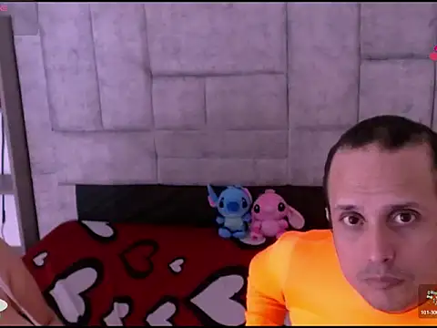 Candy and Jh0n online show from February 9, 4:09 pm