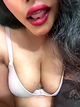 Snapshot of muni-baby chatting on September 20, 12:10 am muni-baby online show from September 20, 12:10 am