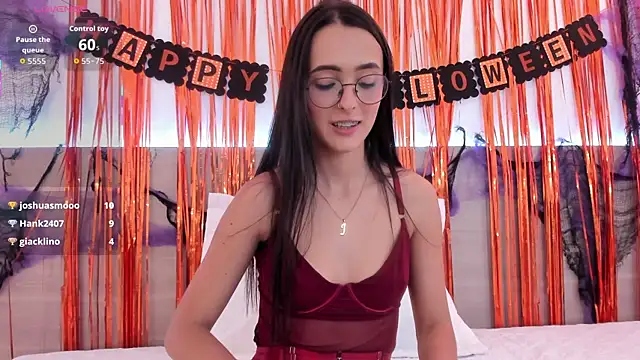 nataliiiiia online show from October 25, 1:30 pm