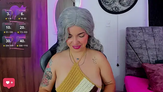 Snapshot of tatiana_sc chatting on September 11, 1:55 pm tatiana sc online show from September 11, 1:55 pm