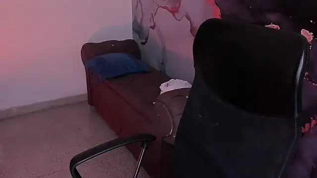 Danielacossio online show from November 26, 4:13 am