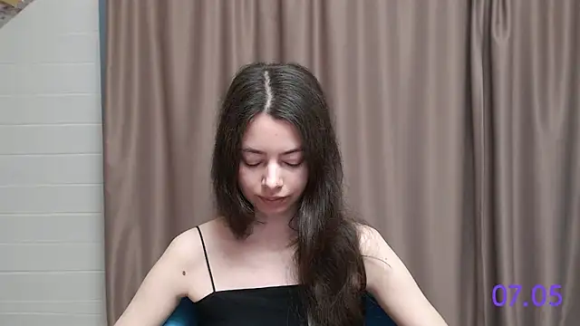 sweet sweet angel online show from May 7, 9:57 am