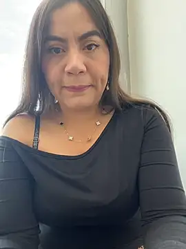 Iam  Cristal online show from June 24, 10:42 pm