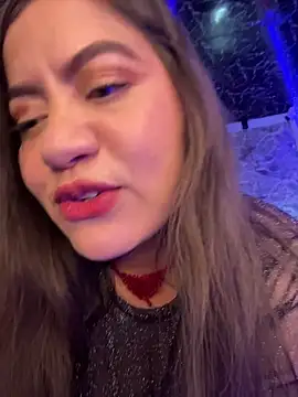 Iam  Cristal online show from May 1, 10:46 pm