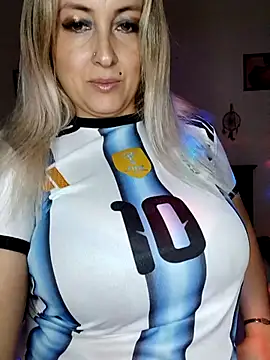 DesireSatler online show from July 18, 4:49 am