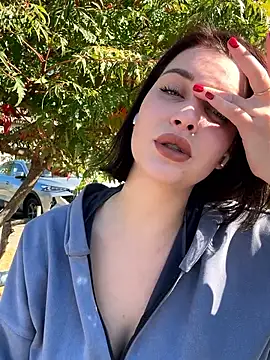 KikiWatson online show from September 15, 6:54 am