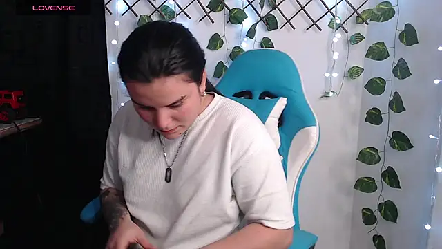 Nika 1  online show from July 6, 3:34 am
