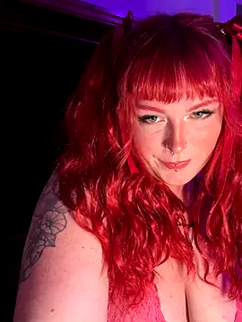 Snapshot of puffpixiee chatting on October 2, 7:19 pm puffpixiee online show from October 2, 7:19 pm