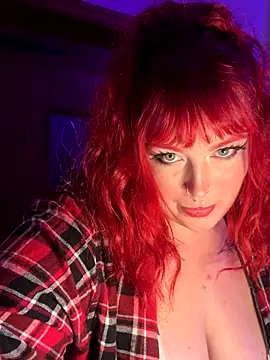 Snapshot of puffpixiee chatting on November 1, 9:08 pm puffpixiee online show from November 1, 9:08 pm