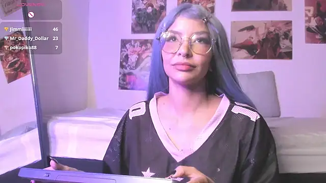 Luna-Chann online show from April 29, 2:37 am