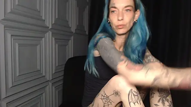 RavenryderUK online show from April 30, 9:19 pm
