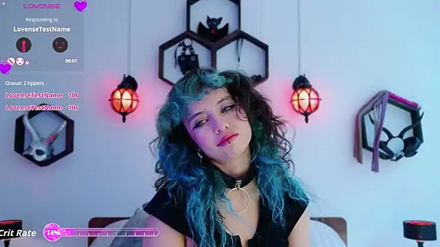 Snapshot of Sweet_Chaos chatting on September 19, 6:18 pm Sweet Chaos online show from September 19, 6:18 pm