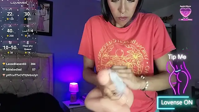 stephania t online show from July 28, 7:39 pm