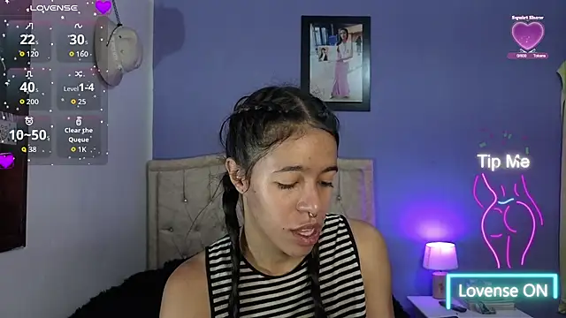 stephania t online show from July 1, 2:05 pm