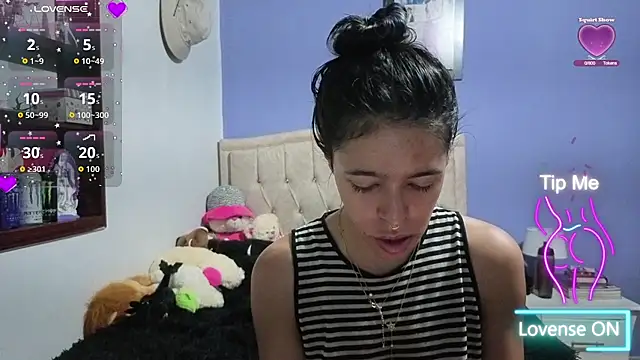 stephania t online show from July 7, 2:20 pm
