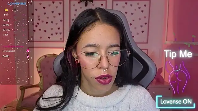 stephania t online show from November 21, 1:02 pm