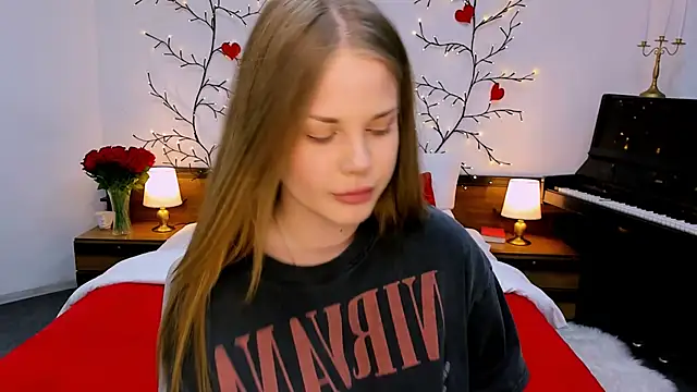 holy kitty online show from September 13, 9:28 am