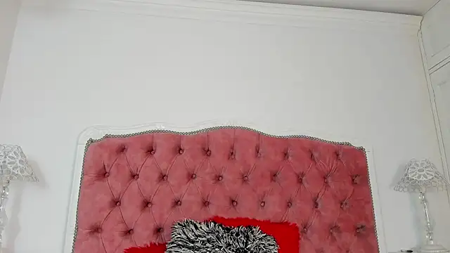 amberlitle online show from September 13, 12:13 pm