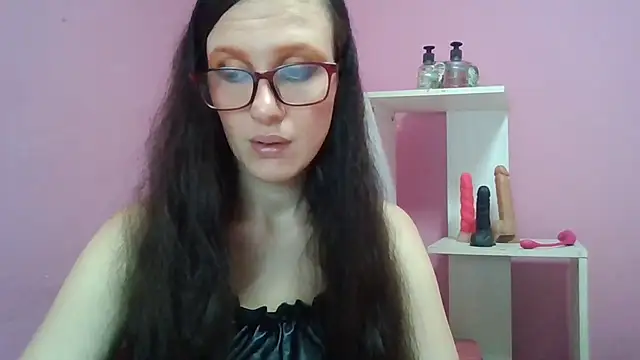 LolaBoobs online show from April 28, 7:45 am